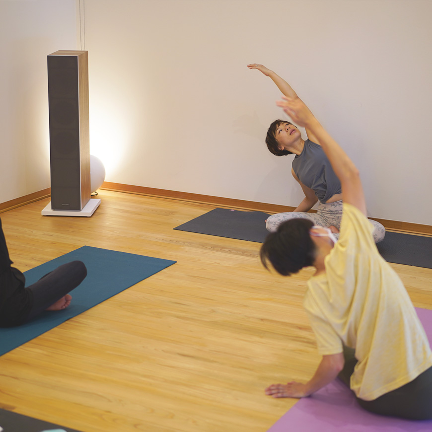 通常ヨガクラス